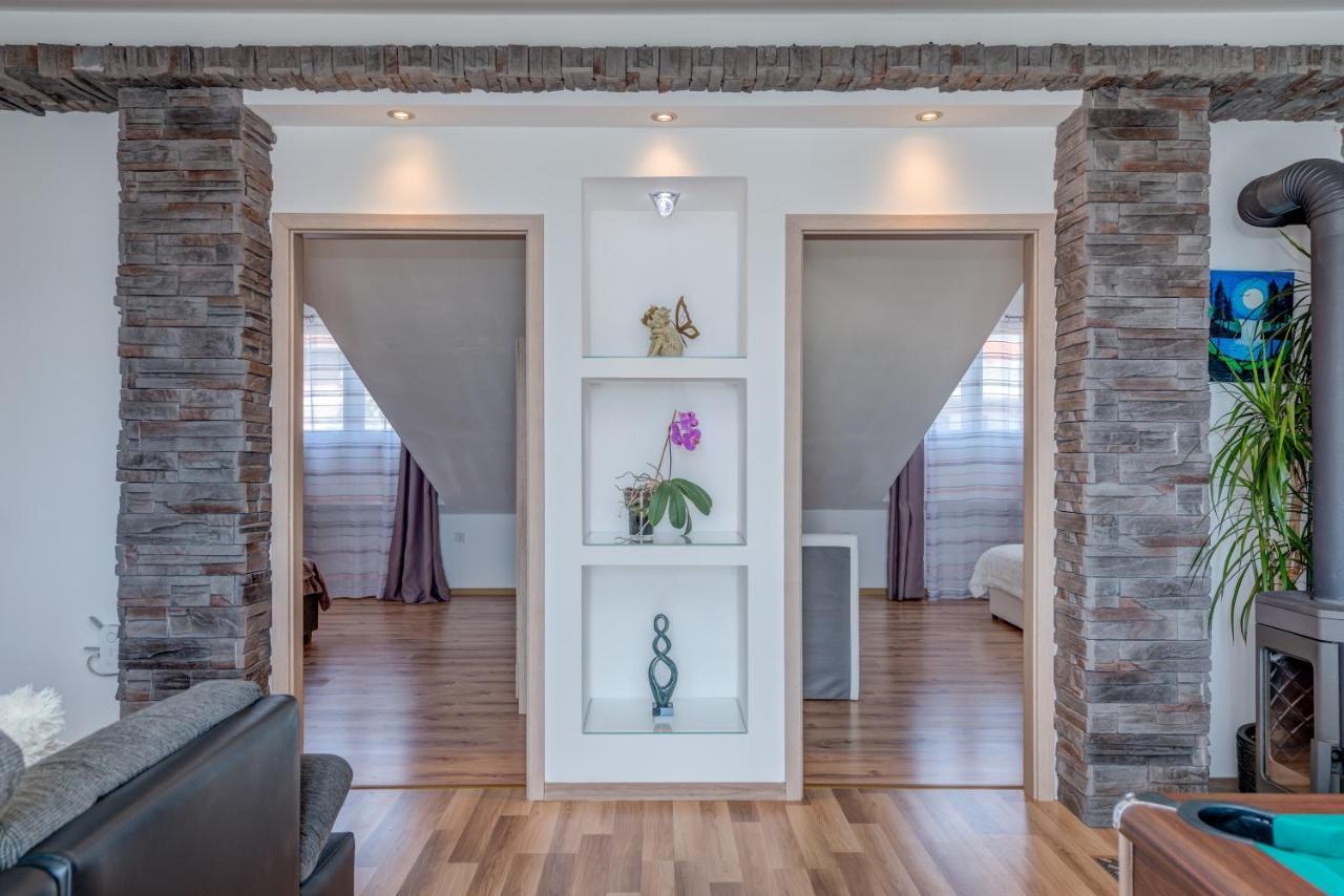 Summer Orchid - Spacious Duplex By The Beach & Ps5 Stobreč Dış mekan fotoğraf