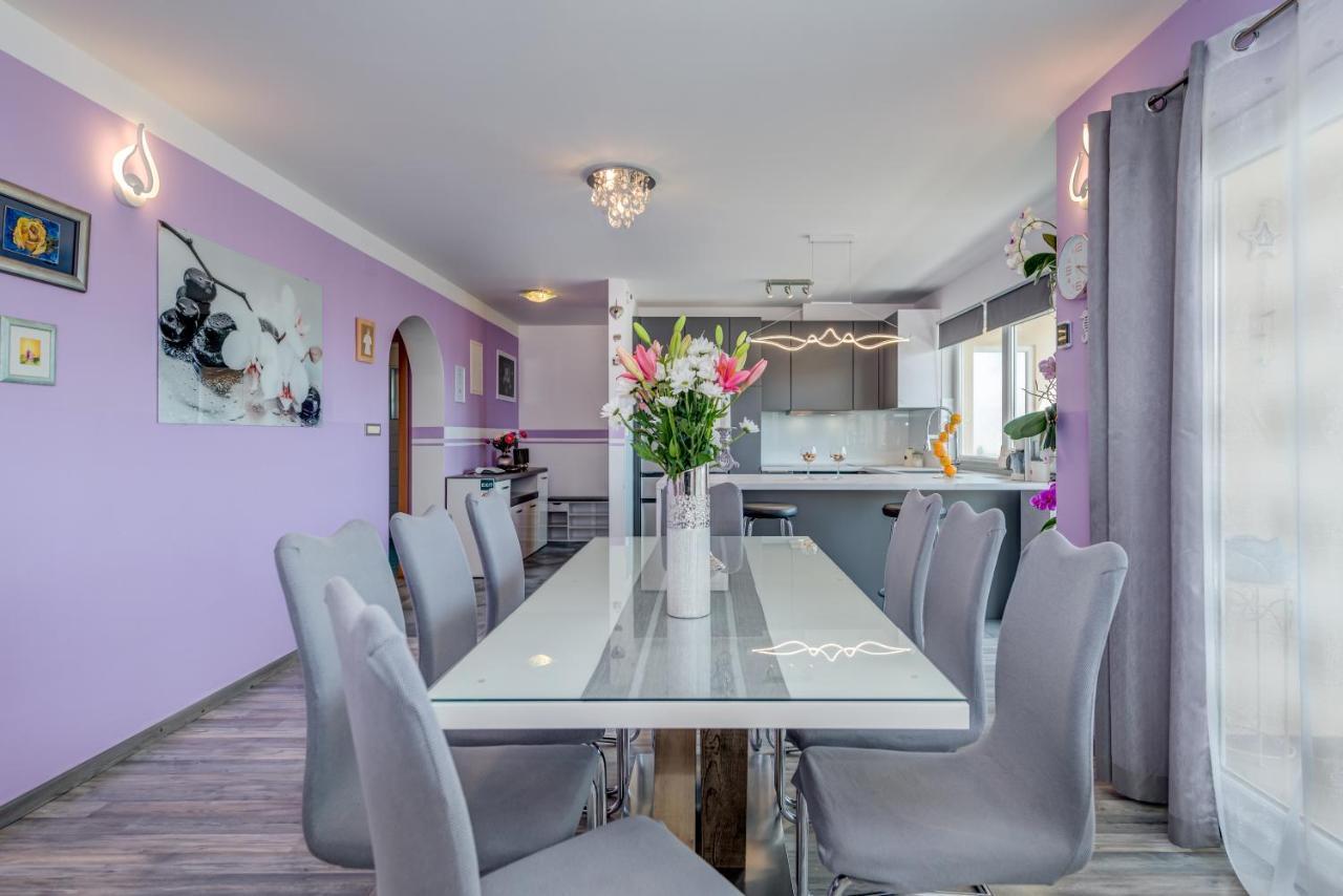 Summer Orchid - Spacious Duplex By The Beach & Ps5 Stobreč Dış mekan fotoğraf
